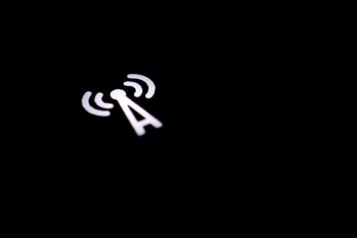 illuminated wireless network indicator