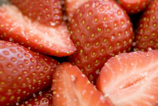 sugared strawberries